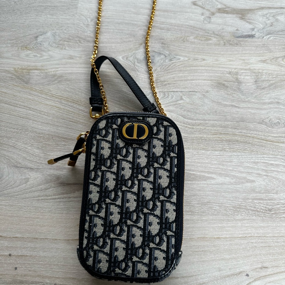 Dior Montaigne 30 Phone Bag - Picture 2 of 5